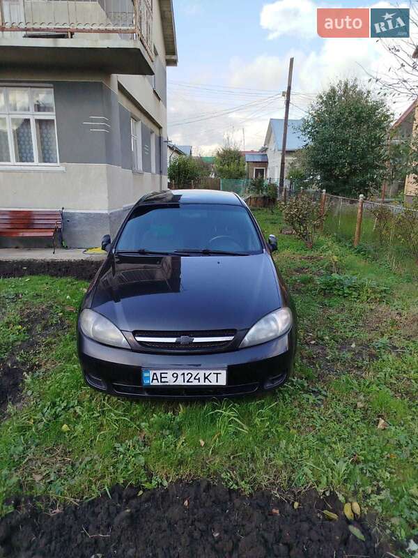 Хетчбек Chevrolet Lacetti 2008 в 