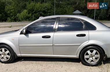 Седан Chevrolet Lacetti 2004 в 