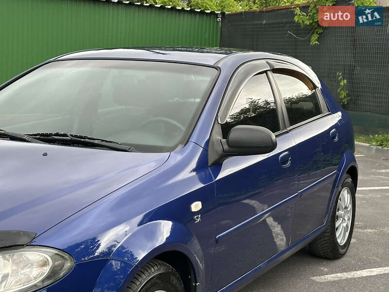 Хэтчбек Chevrolet Lacetti 2004 в Одессе