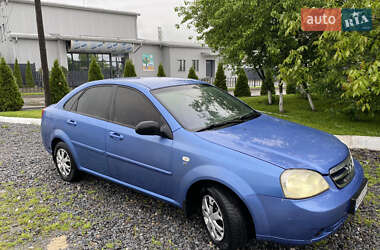 Седан Chevrolet Lacetti 2004 в Изяславе