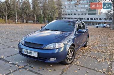 Хэтчбек Chevrolet Lacetti 2006 в Киеве