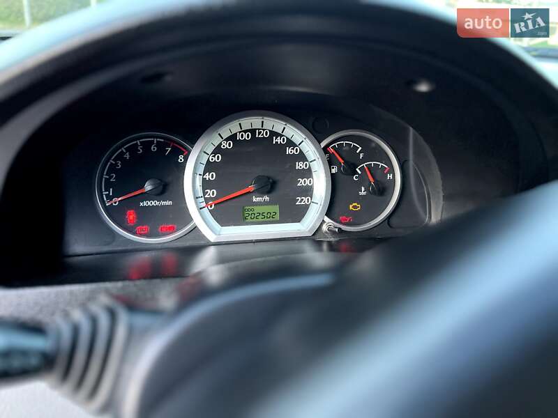 Седан Chevrolet Lacetti 2007 в Полтаві