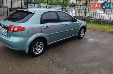 Хетчбек Chevrolet Lacetti 2007 в 