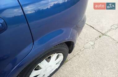 Хэтчбек Chevrolet Lacetti 2008 в 
