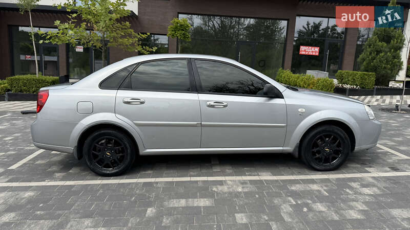 Седан Chevrolet Lacetti 2007 в Ужгороде
