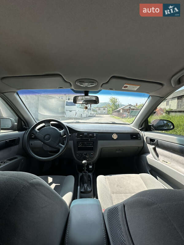 Седан Chevrolet Lacetti 2007 в Перечине