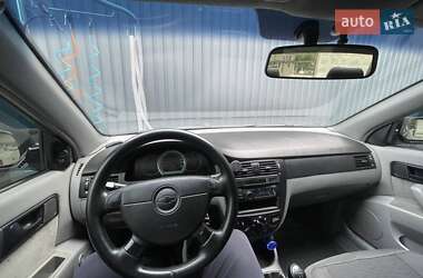 Седан Chevrolet Lacetti 2011 в 