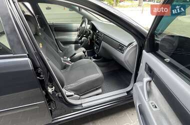 Седан Chevrolet Lacetti 2011 в 