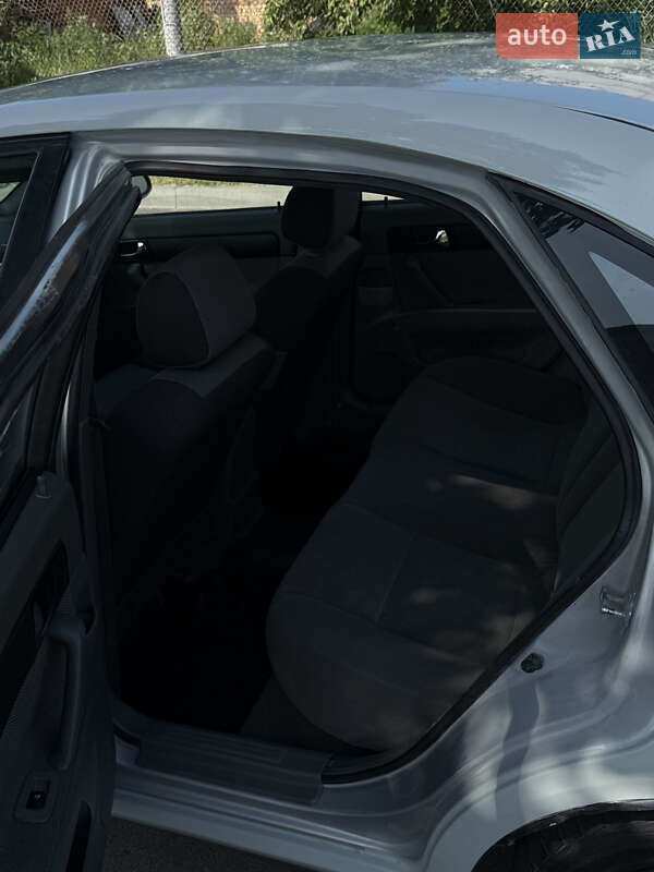 Седан Chevrolet Lacetti 2008 в Василькові