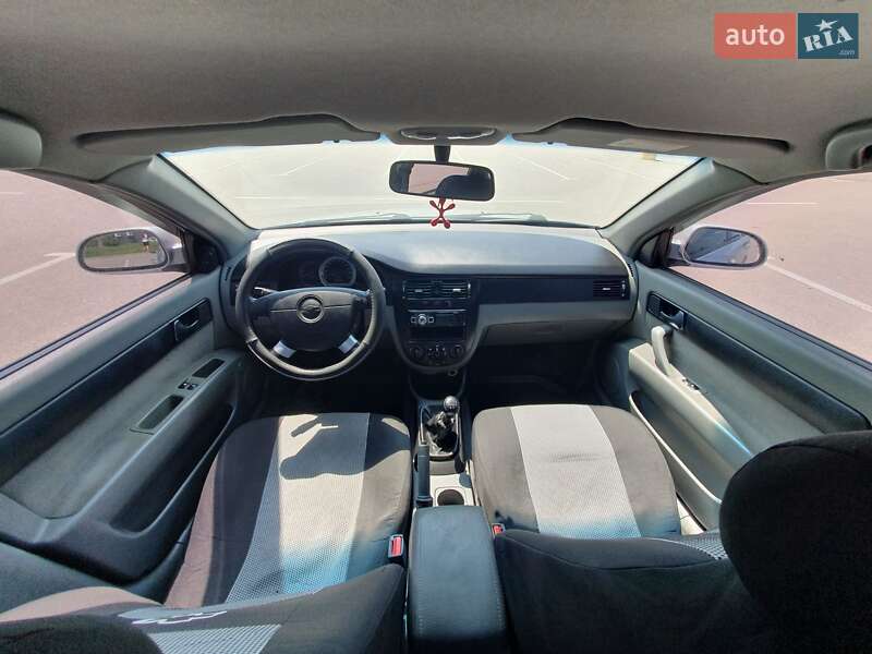 Седан Chevrolet Lacetti 2011 в Кропивницькому
