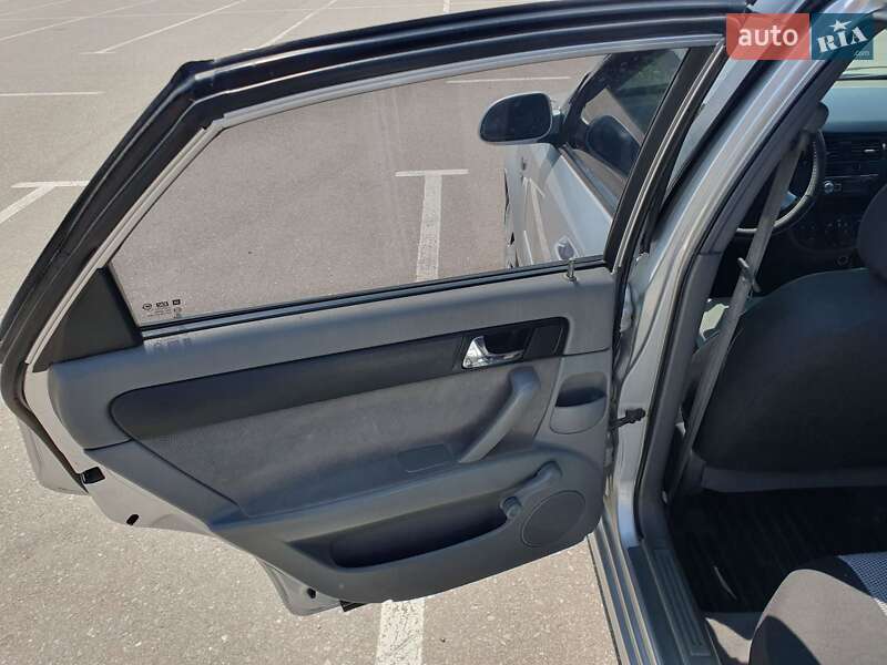 Седан Chevrolet Lacetti 2011 в Кропивницькому