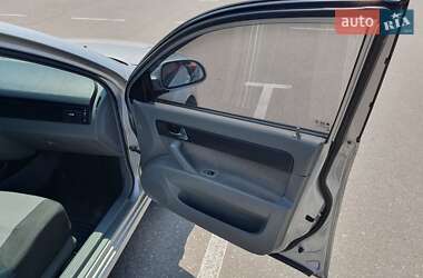 Седан Chevrolet Lacetti 2011 в 