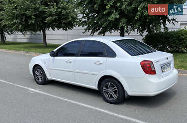 Седан Chevrolet Lacetti 2005 в 
