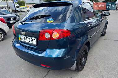 Хэтчбек Chevrolet Lacetti 2007 в 