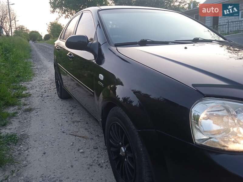 Седан Chevrolet Lacetti 2006 в Хмельницькому