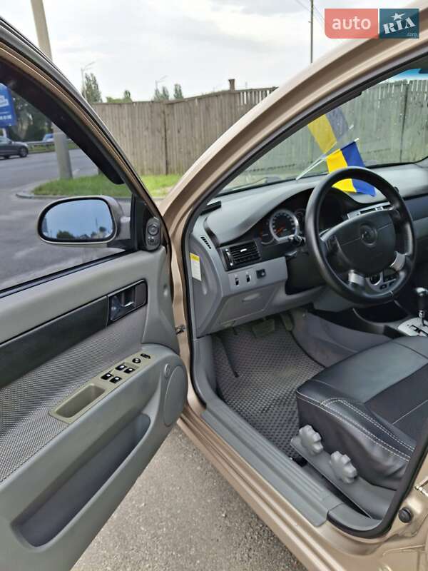 Седан Chevrolet Lacetti 2009 в Києві