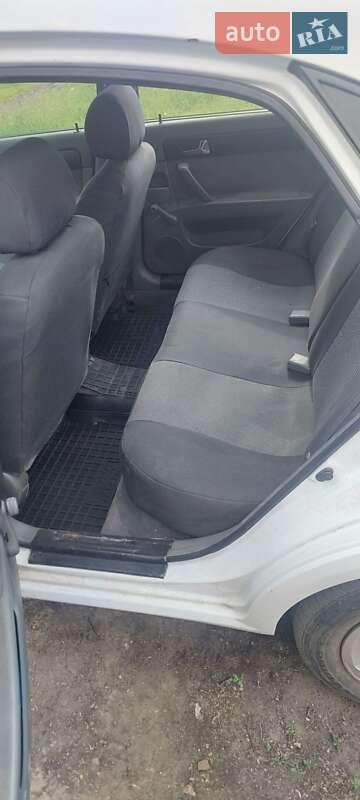 Седан Chevrolet Lacetti 2012 в Люботине