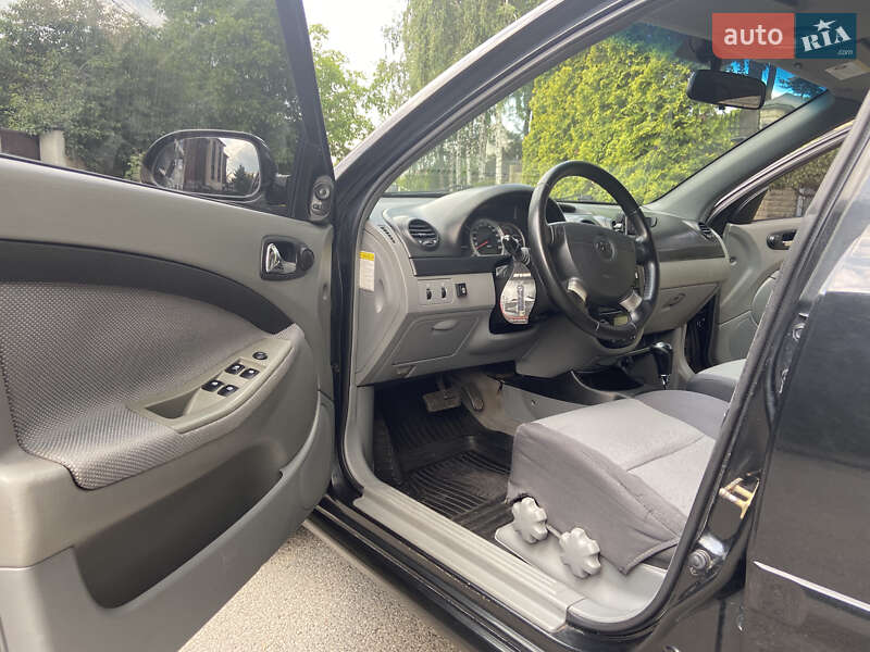 Хэтчбек Chevrolet Lacetti 2006 в Киеве фото 32 Хэтчбек Chevrolet Lacetti 2006 в Киеве