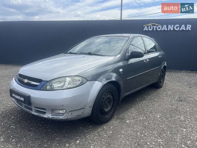 Хэтчбек Chevrolet Lacetti 2010 в Киеве