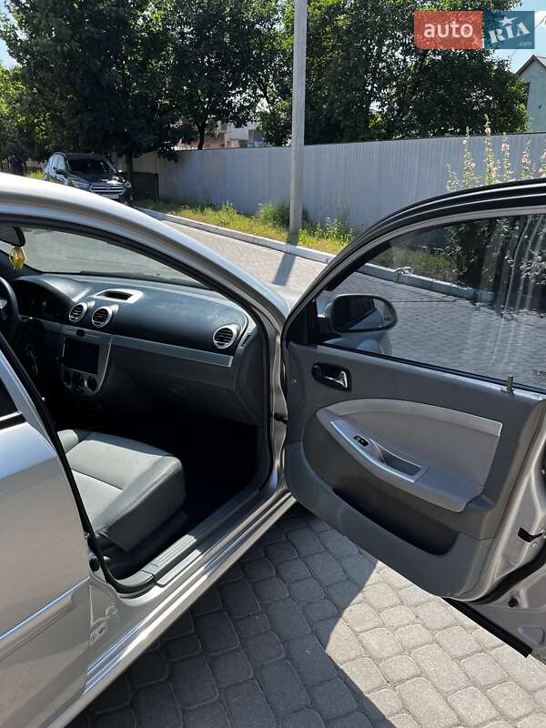 Універсал Chevrolet Lacetti 2008 в Кам'янець-Подільському