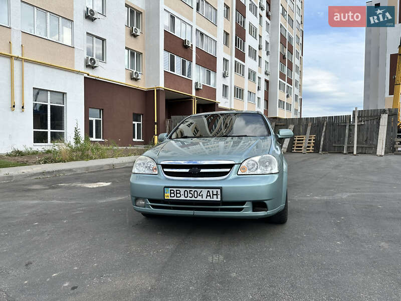 Седан Chevrolet Lacetti 2006 в Киеве