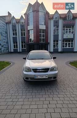 Седан Chevrolet Lacetti 2008 в Львові