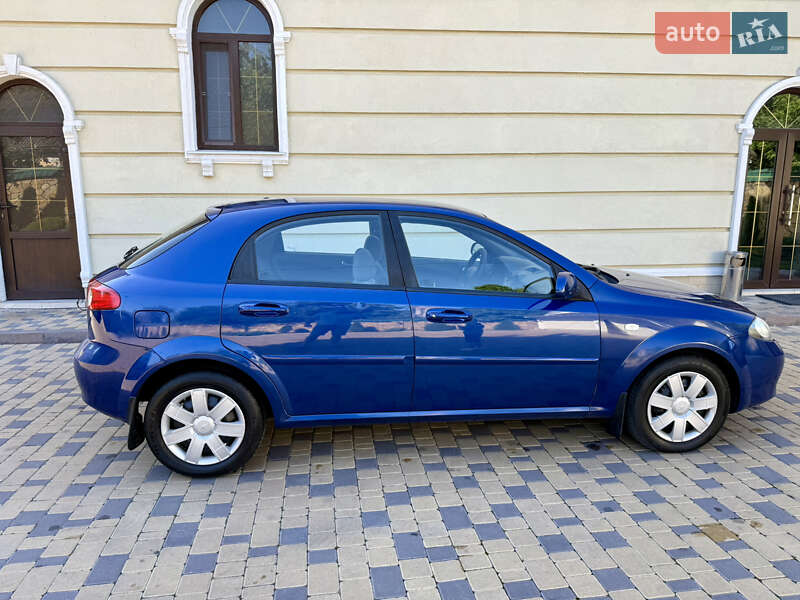 Хетчбек Chevrolet Lacetti 2006 в Могилів-Подільському