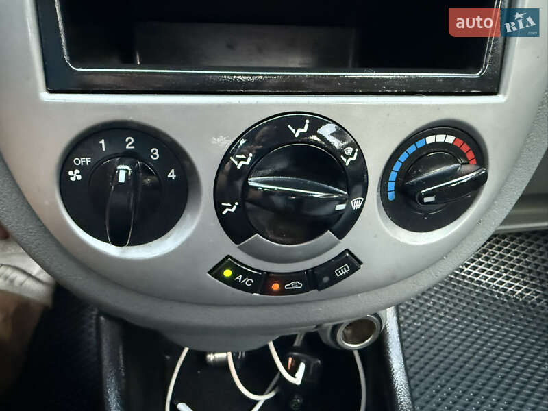 Хетчбек Chevrolet Lacetti 2006 в Могилів-Подільському