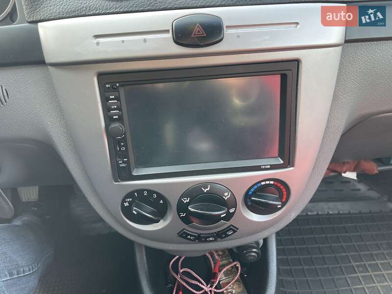 Хетчбек Chevrolet Lacetti 2006 в Вінниці