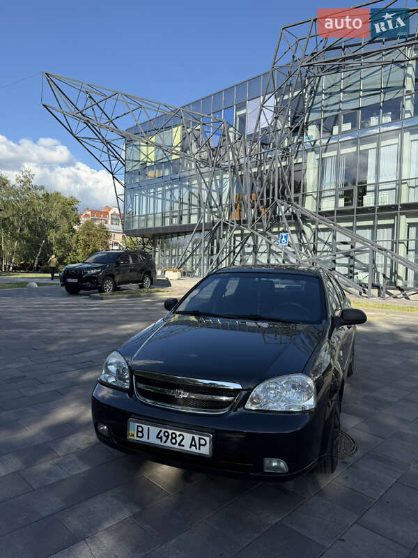 Седан Chevrolet Lacetti 2007 в Полтаві