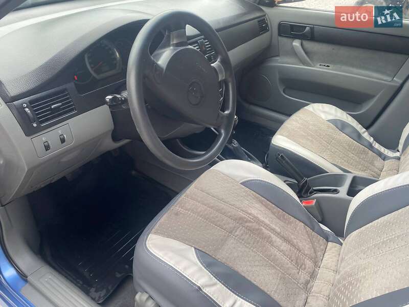 Седан Chevrolet Lacetti 2006 в Баре фото 8 Седан Chevrolet Lacetti 2006 в Баре