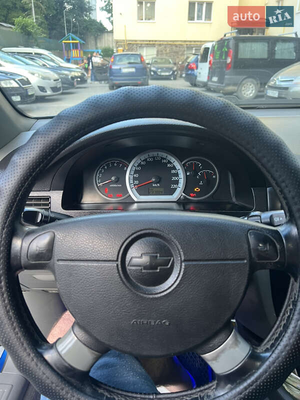 Седан Chevrolet Lacetti 2011 в Кам'янець-Подільському