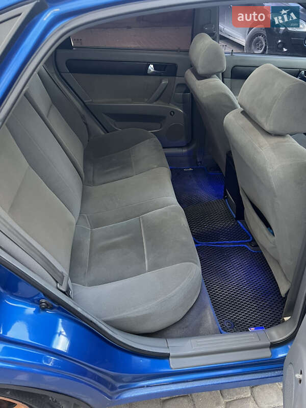 Седан Chevrolet Lacetti 2011 в Кам'янець-Подільському