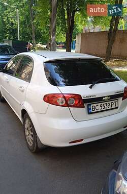 Хэтчбек Chevrolet Lacetti 2007 в Львове