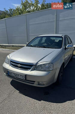 Седан Chevrolet Lacetti 2011 в Львове