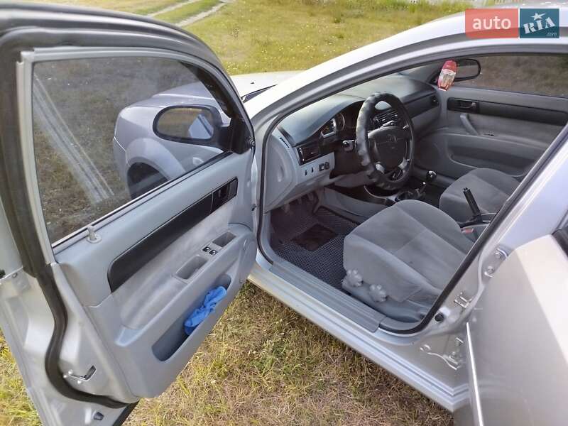 Седан Chevrolet Lacetti 2008 в Борзні