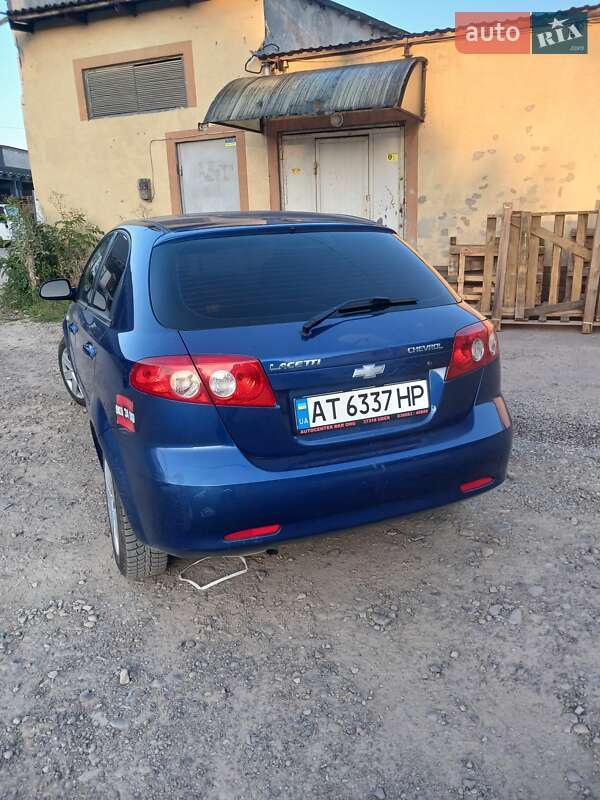 Хэтчбек Chevrolet Lacetti 2005 в Ивано-Франковске фото 2 Хэтчбек Chevrolet Lacetti 2005 в Ивано-Франковске