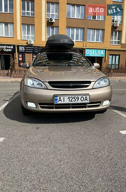 Хэтчбек Chevrolet Lacetti 2007 в Киеве