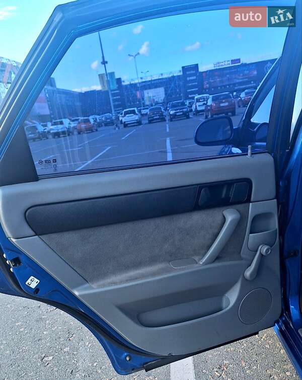 Седан Chevrolet Lacetti 2011 в Киеве