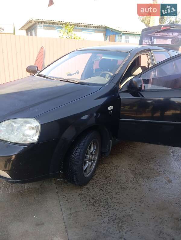 Универсал Chevrolet Lacetti 2004 в Калиновке фото 5 Универсал Chevrolet Lacetti 2004 в Калиновке