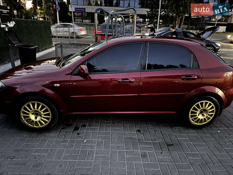 Хетчбек Chevrolet Lacetti 2007 в Києві фото 8 Хетчбек Chevrolet Lacetti 2007 в Києві