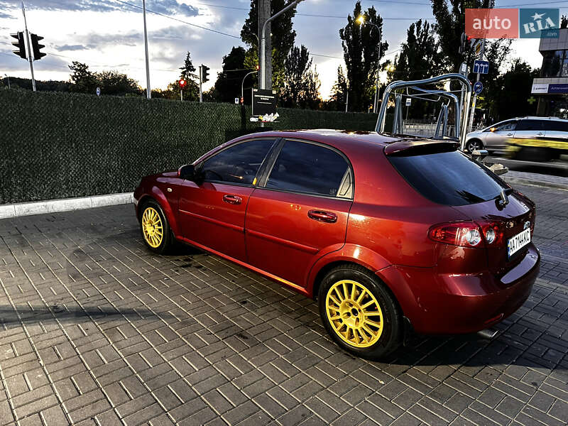 Хетчбек Chevrolet Lacetti 2007 в Києві фото 13 Хетчбек Chevrolet Lacetti 2007 в Києві