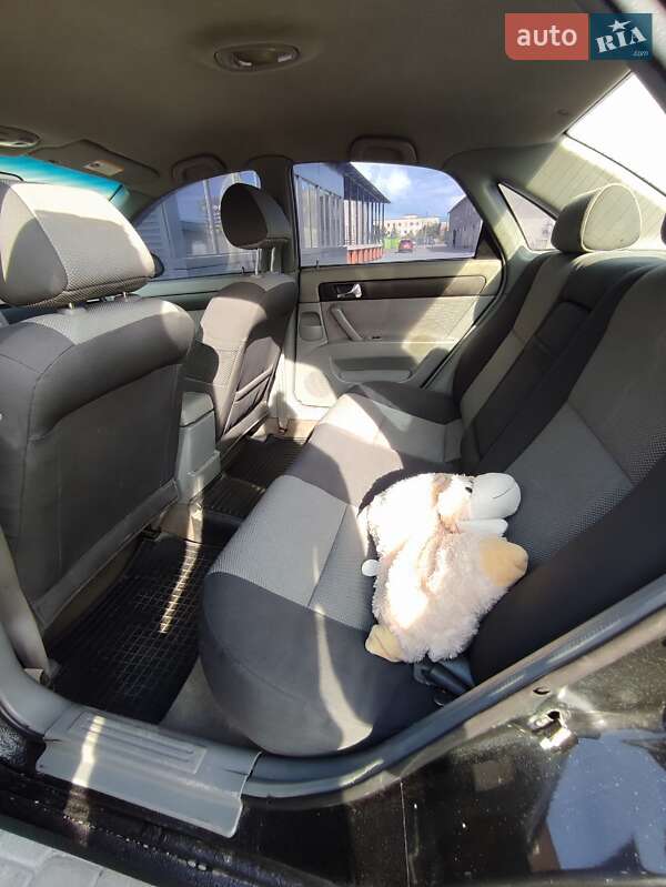 Седан Chevrolet Lacetti 2006 в Нетішині