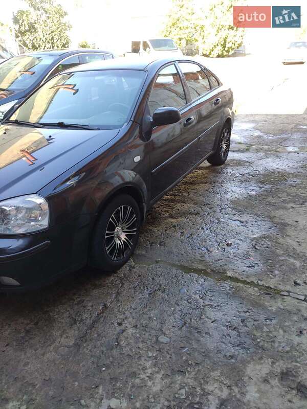 Седан Chevrolet Lacetti 2006 в Львові