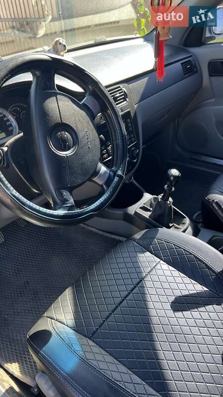Седан Chevrolet Lacetti 2005 в Звенигородке фото 5 Седан Chevrolet Lacetti 2005 в Звенигородке