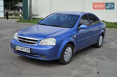 Седан Chevrolet Lacetti 2004 в Киеве