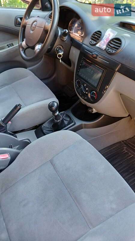 Хетчбек Chevrolet Lacetti 2006 в Хмельницькому фото 5 Хетчбек Chevrolet Lacetti 2006 в Хмельницькому