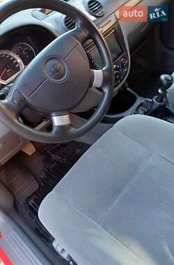 Хэтчбек Chevrolet Lacetti 2006 в  фото 11 Хэтчбек Chevrolet Lacetti 2006 в
