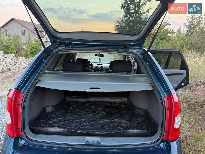 Универсал Chevrolet Lacetti 2008 в Новой Ушице