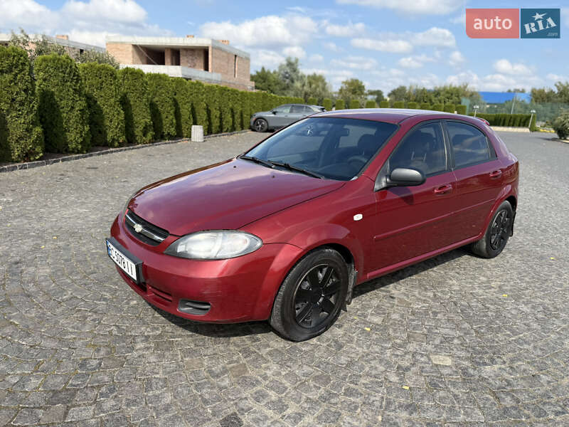 Хэтчбек Chevrolet Lacetti 2007 в Жовкве